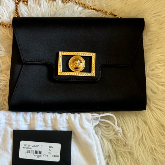 Versace Satin WOC 🖤 - Picture 2 of 8